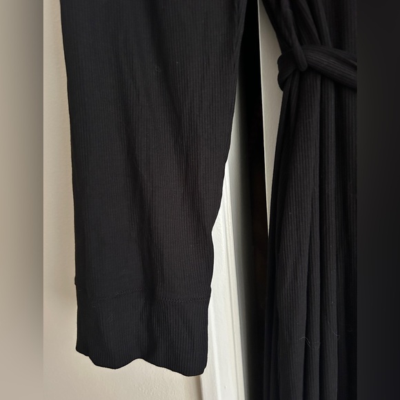 Skims Lounge Ribbed Long Robe - Picture 5 of 8